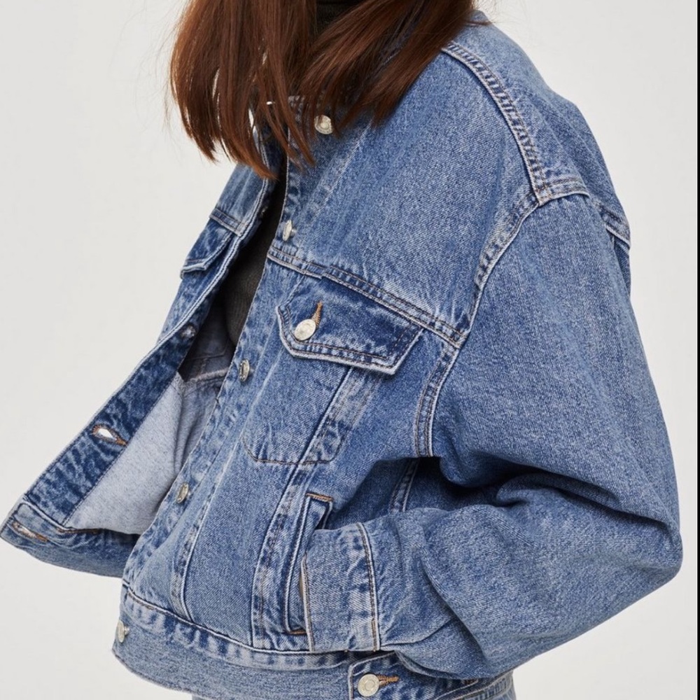TOPSHOP CROPPED JEAN JACKET